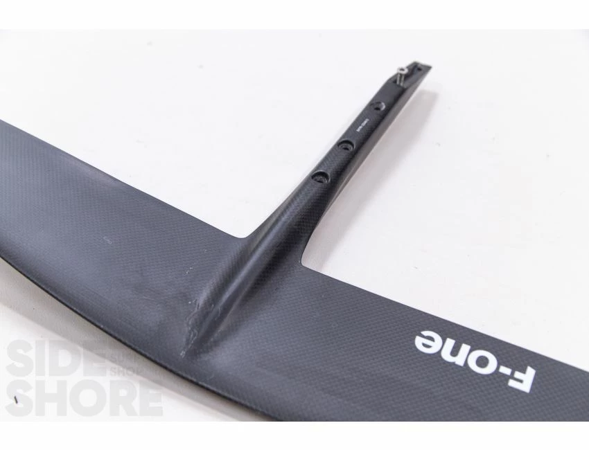 F-One Aile Avant Eagle 790 - Aile de Wing Foil Hautes Performances 17 F-One Aile Avant Eagle 790 - Aile de Wing Foil Hautes Performances – Image 15