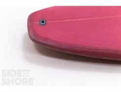 Egg Not - Mid - 7'4" X 21.50" X 2.78" - 49 L - Single US Box + Quad - Red -Side-Shore Soldes Magasin egg not mid 74 x 2150 x 278 49 l single us box quad red rusty surfboards 11