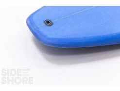 Egg Not - Mid - 7'6" X 21.75" X 2.80" - 51 L - Single US Box + Quad - Blue -Side-Shore Soldes Magasin egg not mid 76 x 2175 x 280 51 l single us box quad red rusty surfboards 15