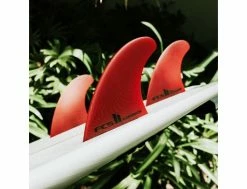 FCS II Accelerator Neo Glass Red Eco Blend Thruster - Large 17 FCS II Accelerator Neo Glass Red Eco Blend Thruster - Large -Side-Shore Soldes Magasin fcs ii accelerator neo glass red eco blend thruster large fcs 7