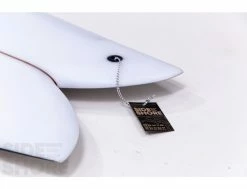 Fish - Spray Black - 5'8 X 21" X 2 1/2" - Twin - Futures -Side-Shore Soldes Magasin fish spray black 58 x 21 x 2 12 twin futures christenson surfboards 16