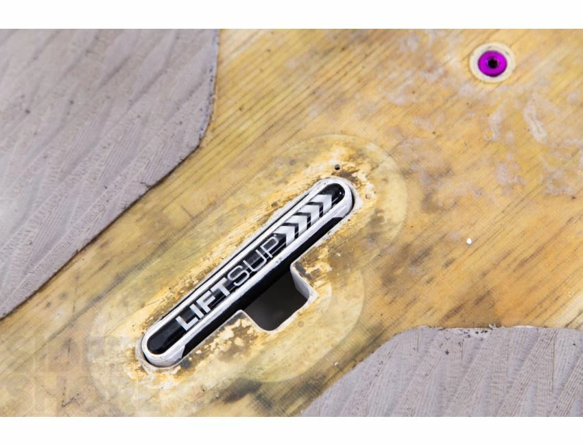 Foilboard 7'2" X 28" X 104 L - SUP Foil pour Sports Nautiques | Occasions 19 Foilboard 7'2" X 28" X 104 L - SUP Foil pour Sports Nautiques | Occasions – Image 17