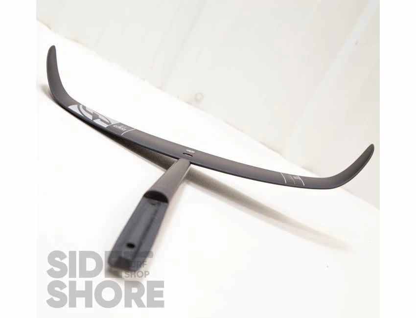 F-One Fuselage Short + Stabilisateur C 300 - Wing Foil Essentials 11 F-One Fuselage Short + Stabilisateur C 300 - Wing Foil Essentials – Image 9