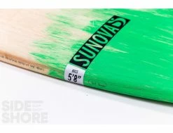 Kite Boss - Planche de Kitesurf 5'8 X 18 13/16" X 2 3/8 - 27,8 L | Occasions Directionnelles | Sports Nautiques -Side-Shore Soldes Magasin kite boss 58 x 18 1316 x 2 38 278 l sunova 10