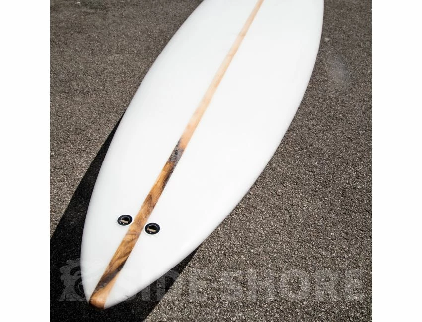 Gun Surfboard - 10'0" X 21" 1/4 X 3" 1/2 - Quad Futures - Planche de Surf Performante 10 Gun Surfboard - 10'0" X 21" 1/4 X 3" 1/2 - Quad Futures - Planche de Surf Performante – Image 8