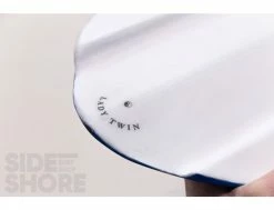 Lorentz - Lady Twin - 6'8 X 21" X 2.88" - 42.4 L - Twin - Futures -Side-Shore Soldes Magasin lorentz lady twin 68 x 21 x 288 424 l twin futures pukas 2