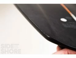 F-One Magnet Carbon - 5'1" - Planche de Kitesurf Hautes Performances -Side-Shore Soldes Magasin magnet carbon 51 fone 17