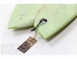 Mini Twin EPS - Green - 5'3 X 20 1/4" X 2 1/4" - 28 L - Twin - FCS II -Side-Shore Soldes Magasin mini twin eps green 53 x 20 14 x 2 14 28 l twin fcs ii dhd 13