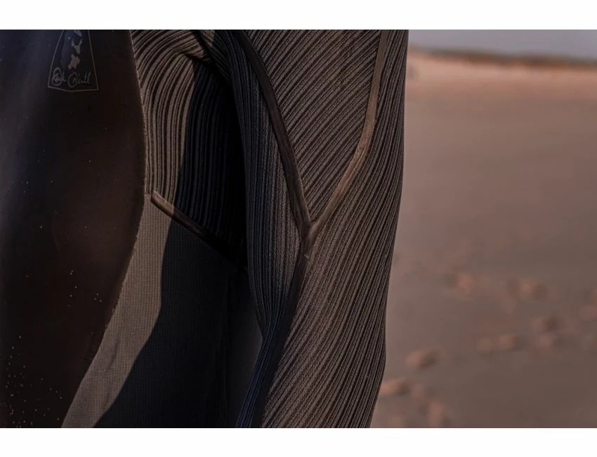 Mutant Legend 5/4 - Modular Hood / Cagoule Modulable 18 Mutant Legend 5/4 - Modular Hood / Cagoule Modulable – Image 16