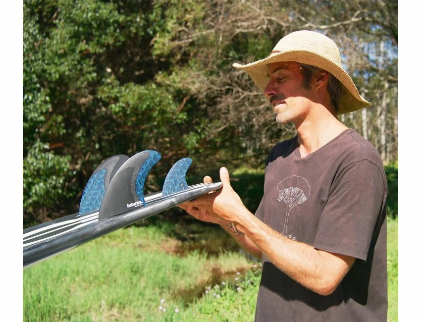 Rasta Honeycomb - Black / Blue - Twin + Mini Trailer 6 Rasta Honeycomb - Black / Blue - Twin + Mini Trailer – Image 4