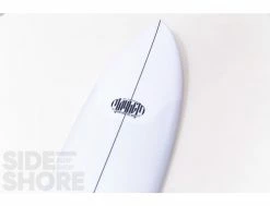 RNF Retro Revamp - 5'6 X 20.75" X 2.40" - 32 L - Quad - Futures -Side-Shore Soldes Magasin rnf retro revamp 56 x 2075 x 240 32 l quad futures lost 10