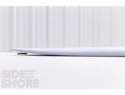 RNF Retro Revamp - 5'6 X 20.75" X 2.40" - 32 L - Quad - Futures -Side-Shore Soldes Magasin rnf retro revamp 56 x 2075 x 240 32 l quad futures lost 7