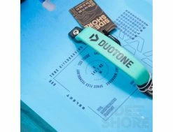 Duotone Select 141 / 42 Cm – Planche de Kitesurf Twin-Tip pour Tous Niveaux -Side-Shore Soldes Magasin select 141 42 cm duotone2 2