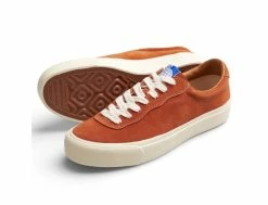 VM001 Suede Lo Burnt Orange White - Chaussures Homme Confortables et Stylées | Les Bons Plans