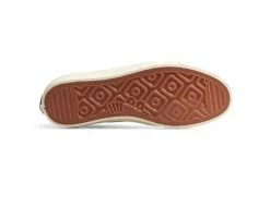 VM001 Suède LO Cheddar Blanc - Chaussures Homme | Les Bons Plans -Side-Shore Soldes Magasin vm001 suede lo cheddar white last resort ab 9