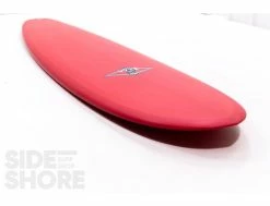 Wombat - Tint Red - 7'0 X 22 1/2" X 2 7/8" - 51.6 L - 2+1 - Us Box / Futures -Side-Shore Soldes Magasin wombat tint red 70 x 22 12 x 2 78 516 l 21 us box futures bear surfboards 3